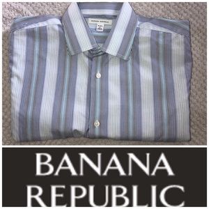 ☀️Banana Republic-Long Sleeved Blue Shirt L 16 1/2